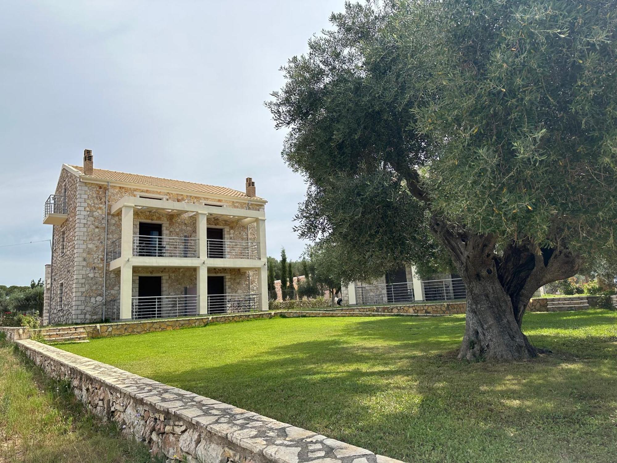 Green Hill Valanidorachi Exterior photo